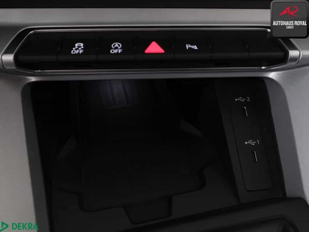 Audi Q3 35 TFSI PANORAMA,SPURHALTE,TOTWINKEL,1.HD,SH 02/2023-photo-18