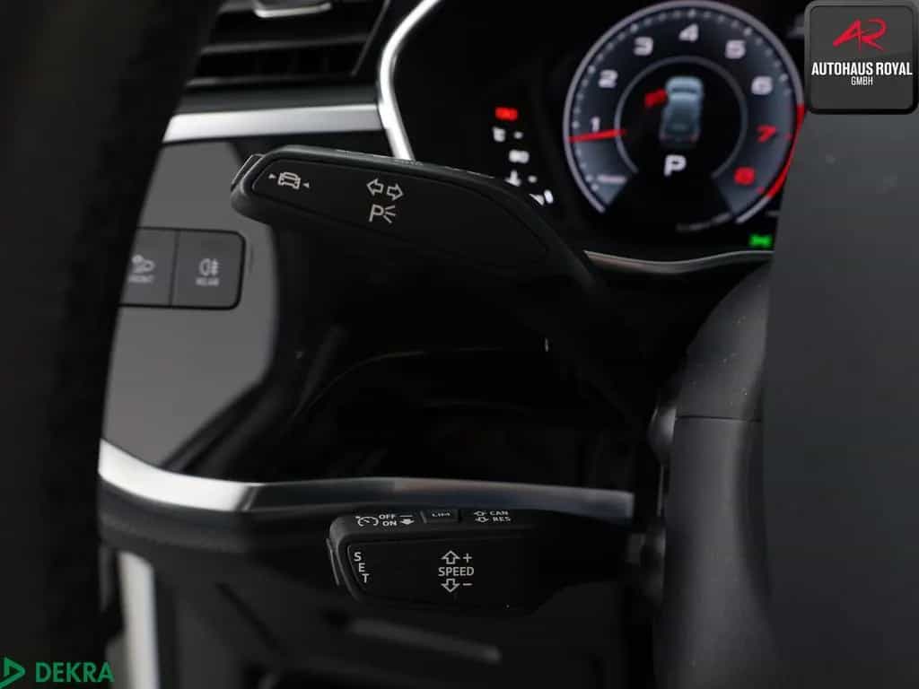 Audi Q3 35 TFSI PANORAMA,SPURHALTE,TOTWINKEL,1.HD,SH 02/2023-photo-19