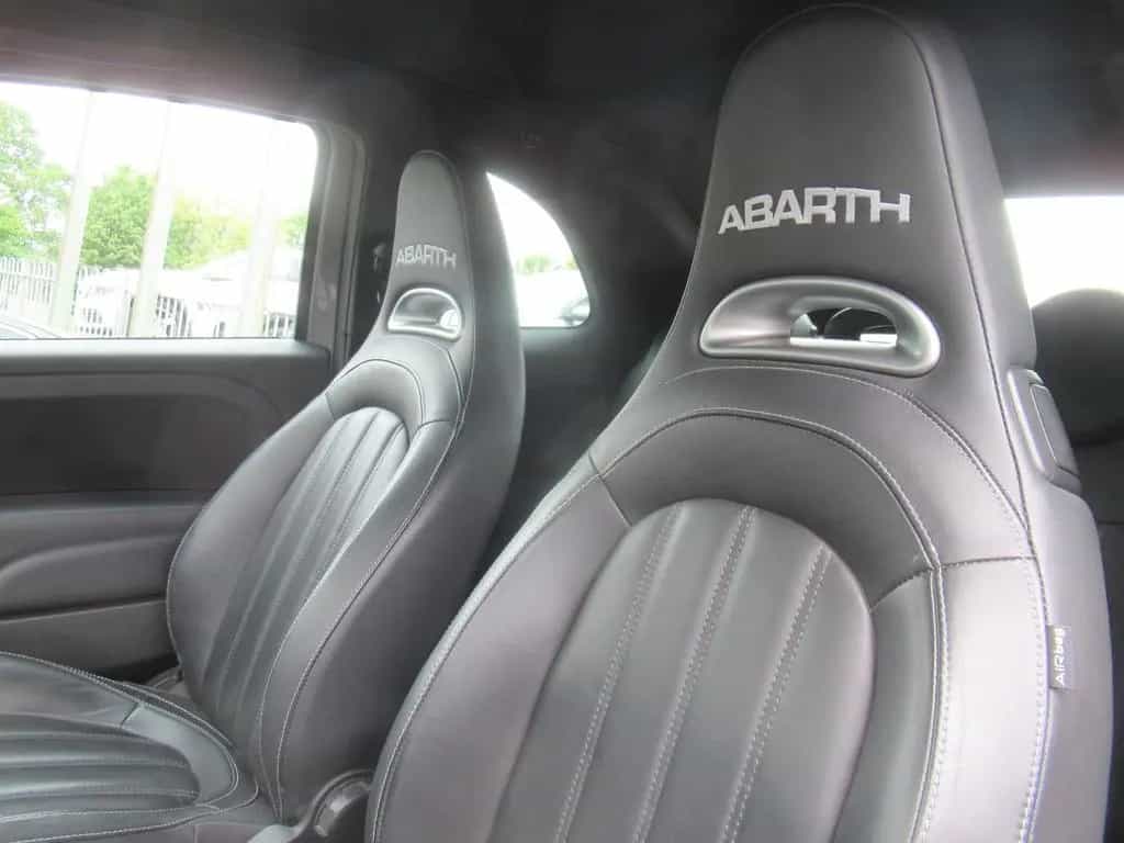 Abarth 595C Cabrio Turismo-NAVI-LEDER-PDC-DAB-1.HAND 09/2016-photo-26