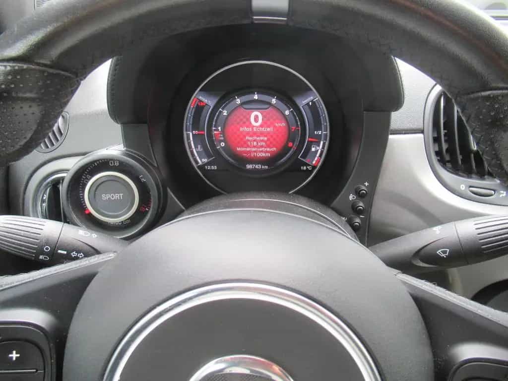 Abarth 595C Cabrio Turismo-NAVI-LEDER-PDC-DAB-1.HAND 09/2016-photo-28