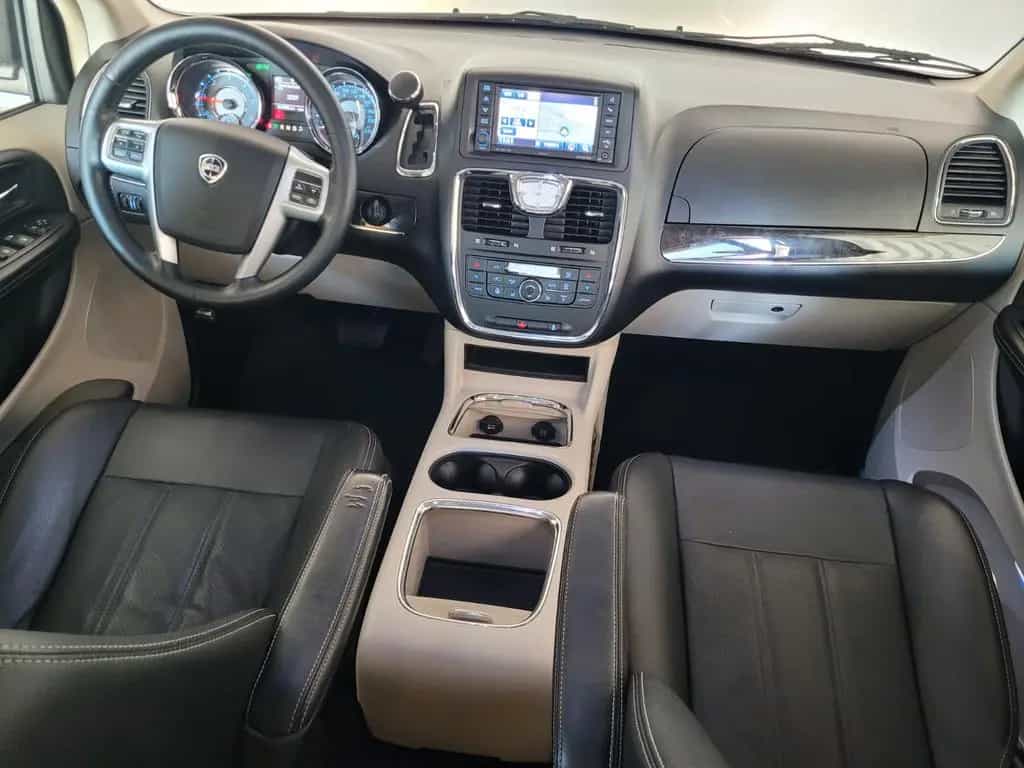 Lancia Voyager Gold*XENON*LEDER*NAVI*EL.SCHIEBTÜREN 05/2012-photo-11