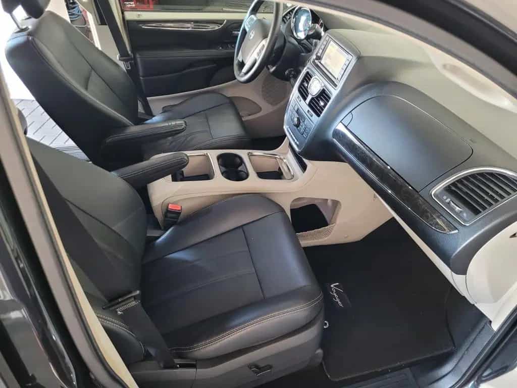 Lancia Voyager Gold*XENON*LEDER*NAVI*EL.SCHIEBTÜREN 05/2012-photo-12