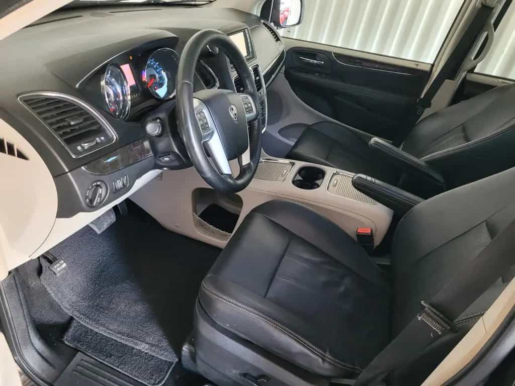 Lancia Voyager Gold*XENON*LEDER*NAVI*EL.SCHIEBTÜREN 05/2012-photo-17