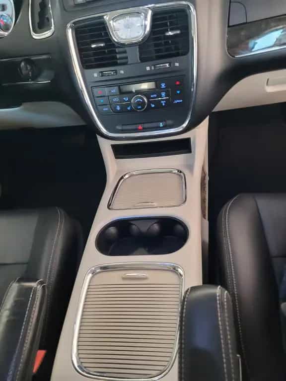 Lancia Voyager Gold*XENON*LEDER*NAVI*EL.SCHIEBTÜREN 05/2012-photo-20