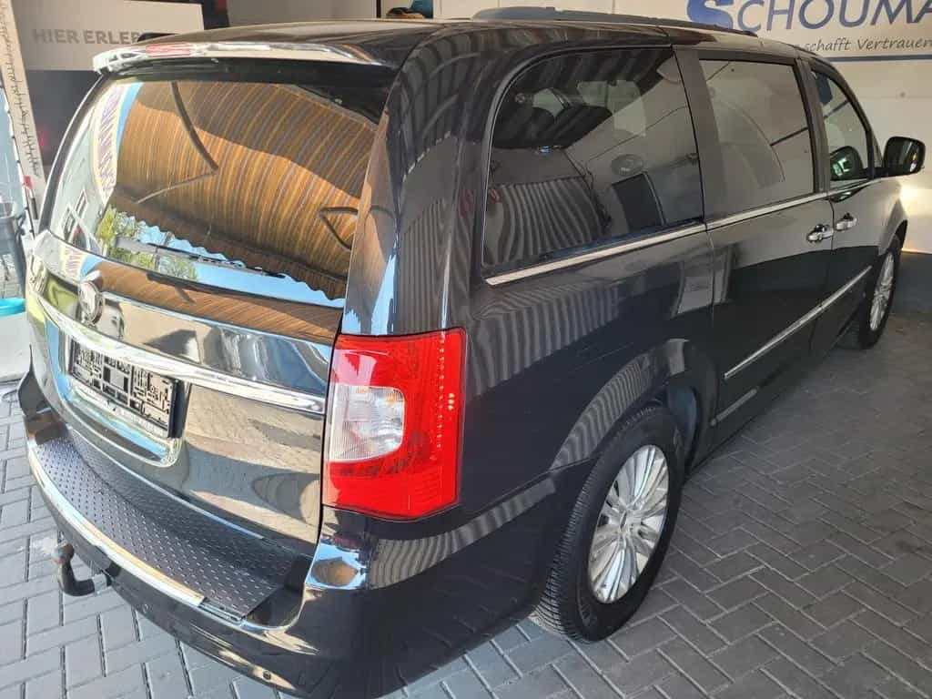 Lancia Voyager Gold*XENON*LEDER*NAVI*EL.SCHIEBTÜREN 05/2012-photo-5