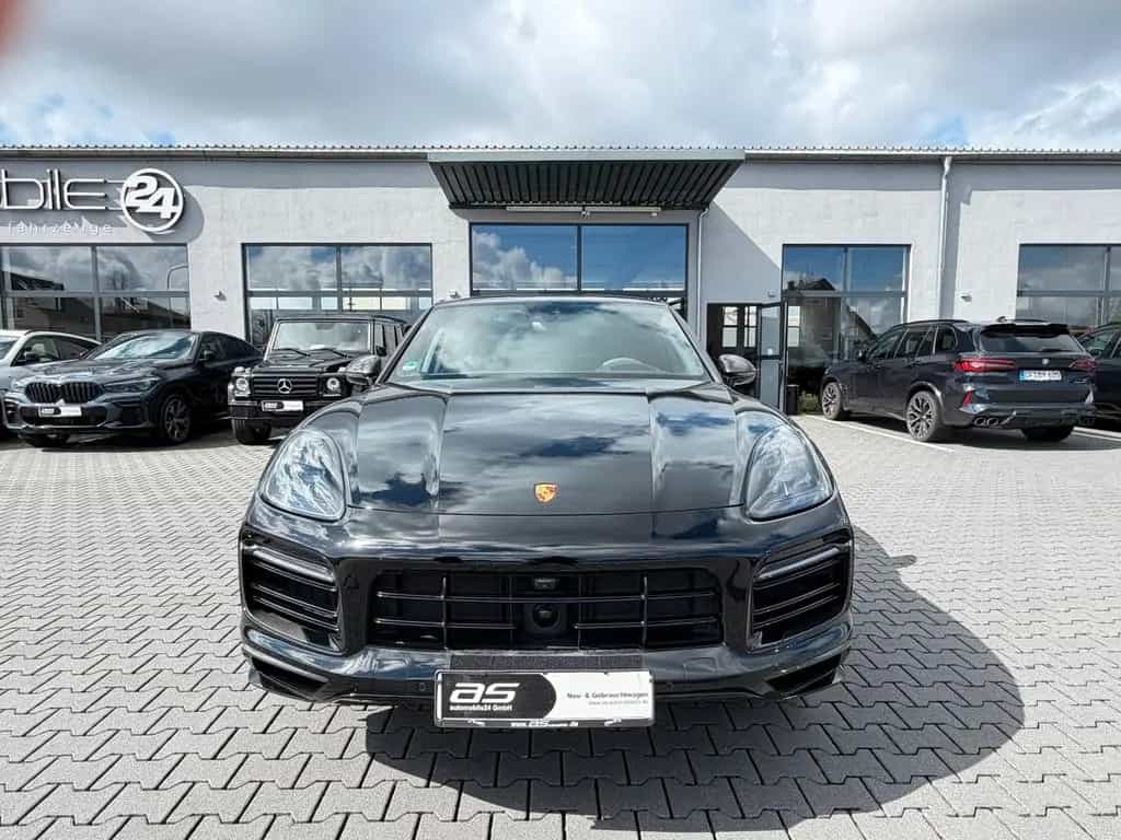 Porsche Cayenne 08/2023-photo-45