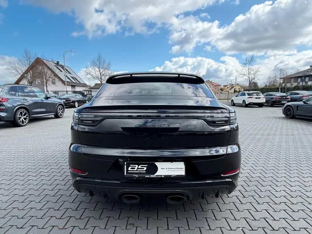 Porsche Cayenne 08/2023-photo-46