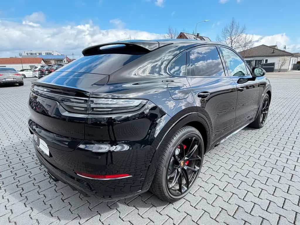 Porsche Cayenne 08/2023-photo-6