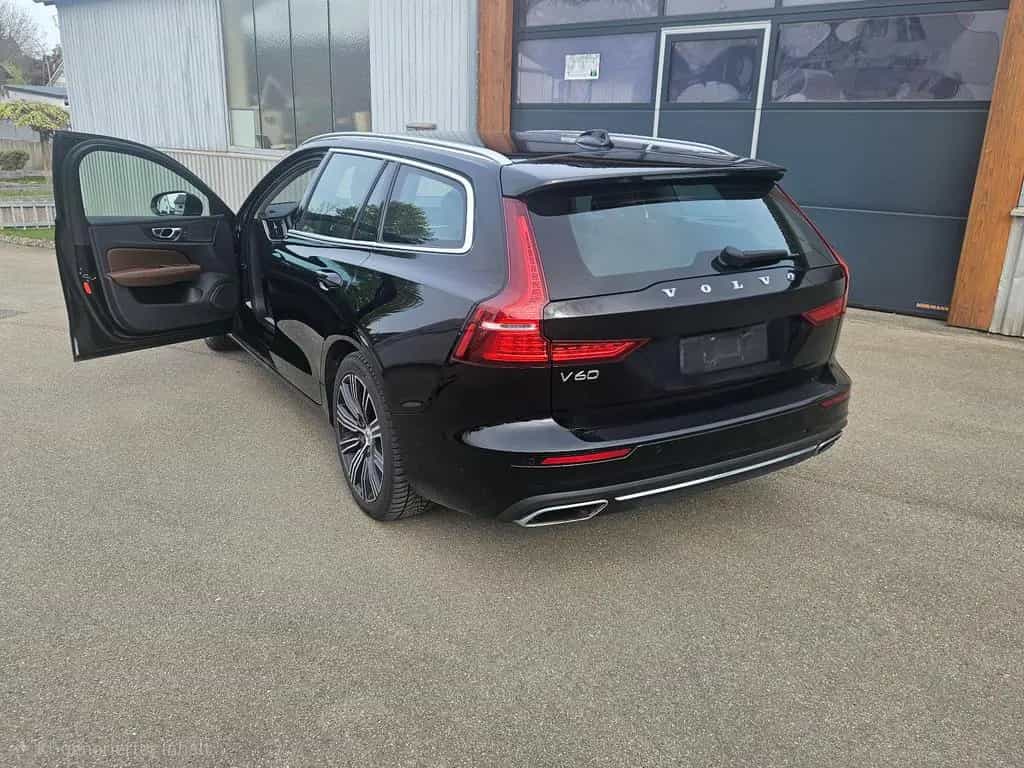 Volvo V60 T6 AWD Geartronic Inscription Inscription 01/2019-photo-2