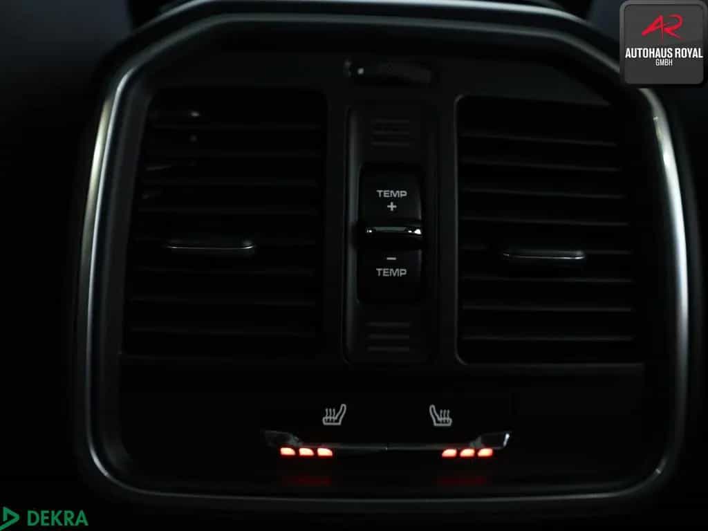 Porsche Macan PDK AWD PANO,LUFTFEDERUNG,360GRAD,MEMORY 12/2017-photo-23