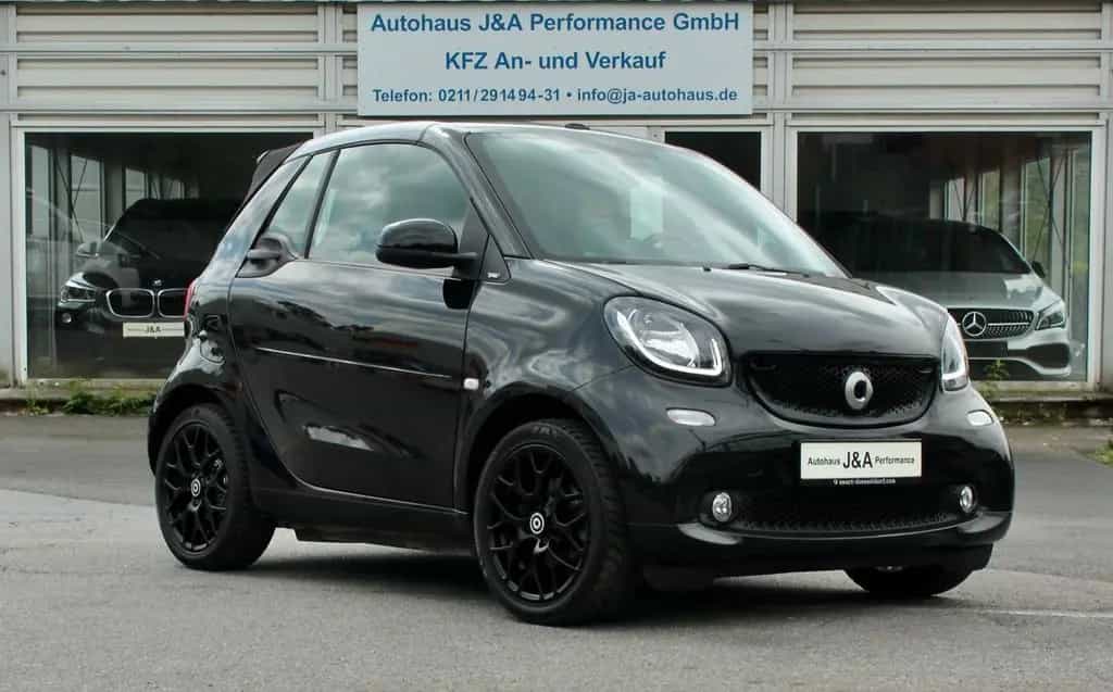 Smart ForTwo Cabrio Aut 117PS/BRABUS/LEDER/NAVI/KAMERA 11/2019-photo-2