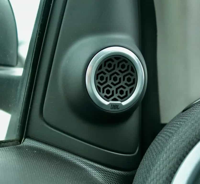 Smart ForTwo Cabrio Aut 117PS/BRABUS/LEDER/NAVI/KAMERA 11/2019-photo-6