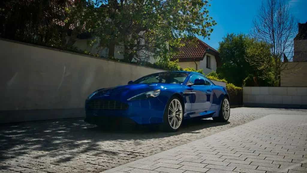 Aston Martin Virage Coupé Touchtronic - 01/2012-photo-3