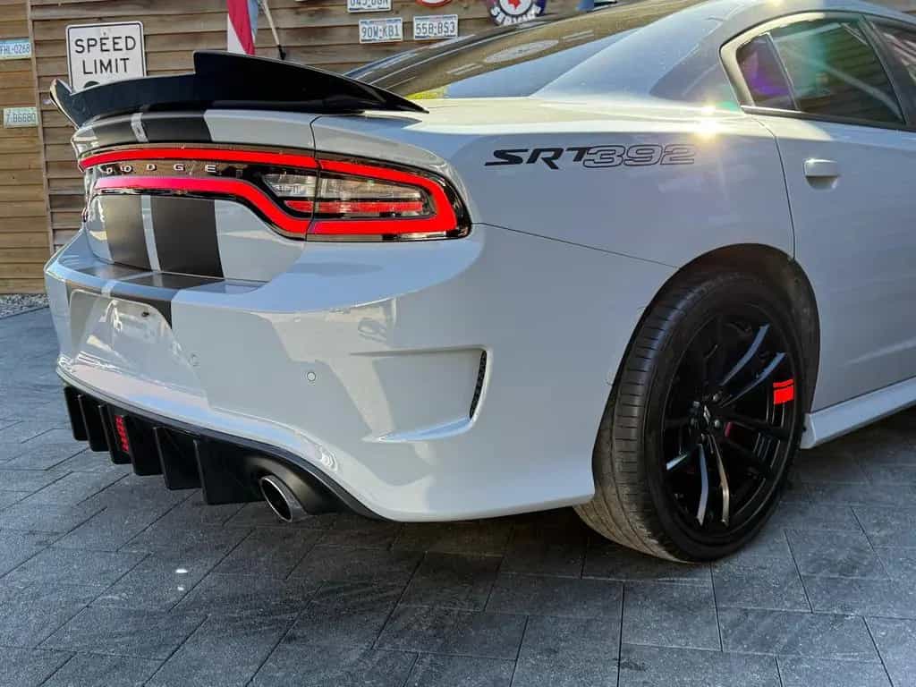 Dodge Charger Scat Pack DAYTONA 392 6.4L Brembo Alpine 08/2022-photo-12