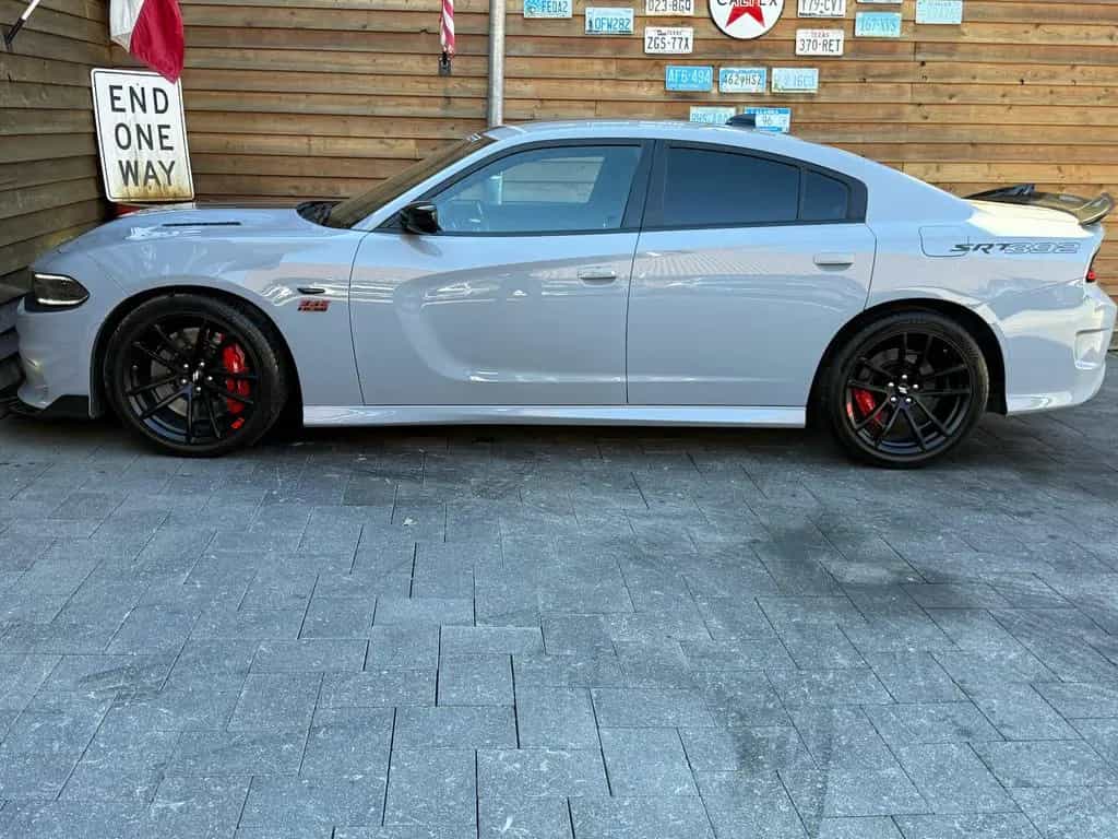 Dodge Charger Scat Pack DAYTONA 392 6.4L Brembo Alpine 08/2022-photo-8