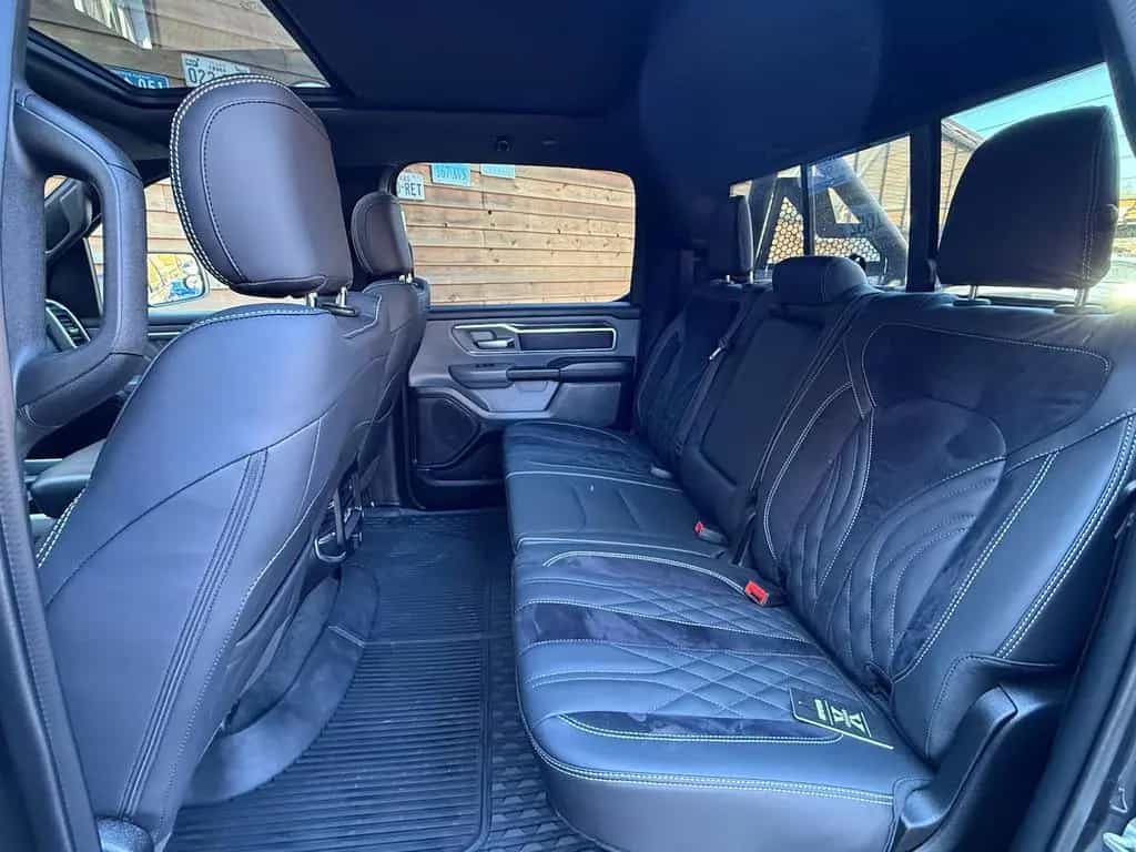 Dodge RAM 1500 5,7L BigHorn Crew Cab LED AHK 4x4 Pano 05/2023-photo-17