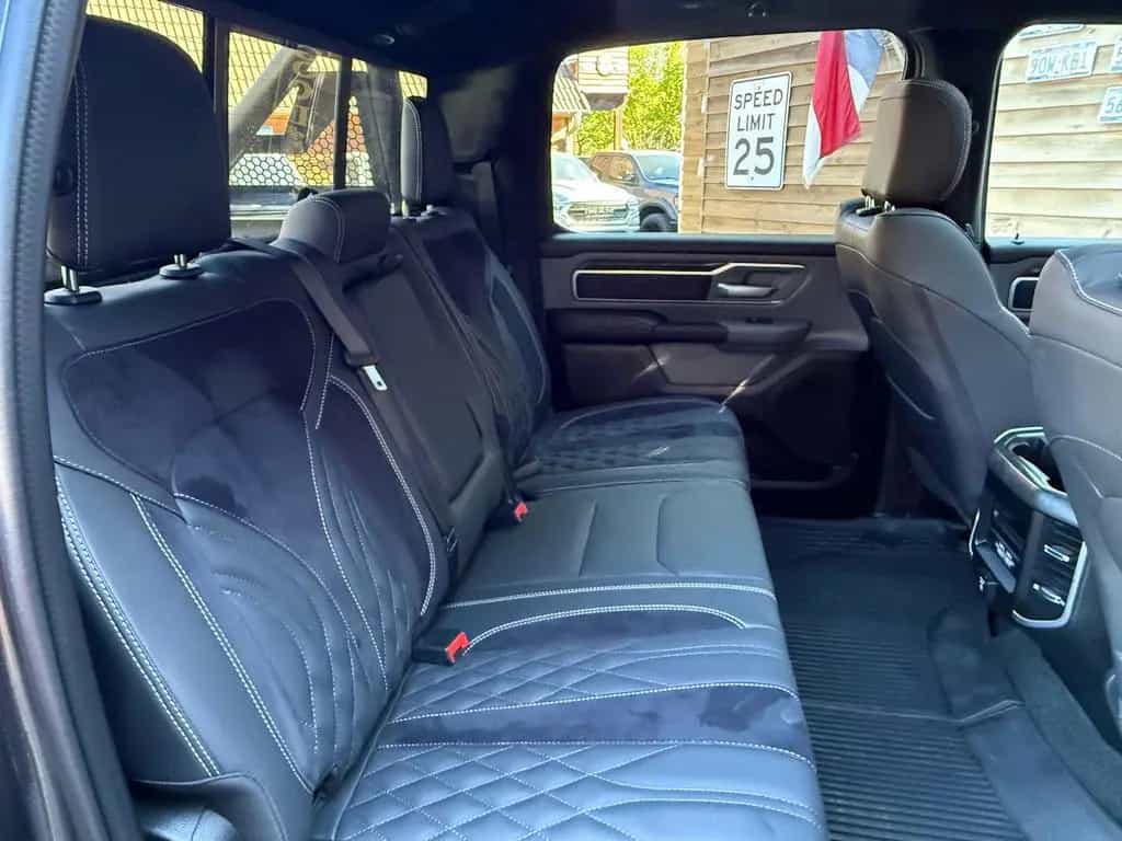 Dodge RAM 1500 5,7L BigHorn Crew Cab LED AHK 4x4 Pano 05/2023-photo-22