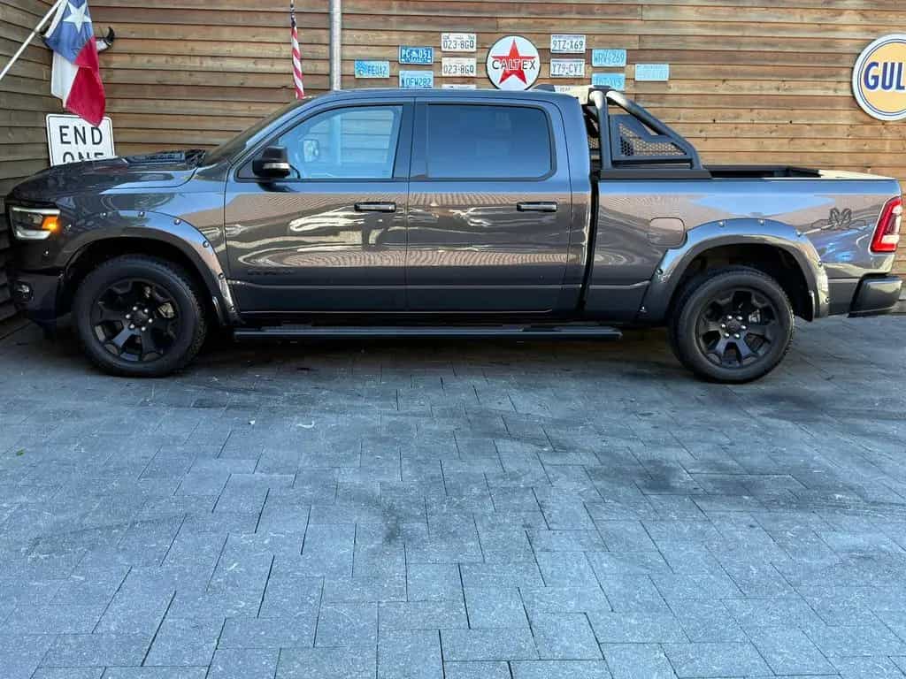 Dodge RAM 1500 5,7L BigHorn Crew Cab LED AHK 4x4 Pano 05/2023-photo-4