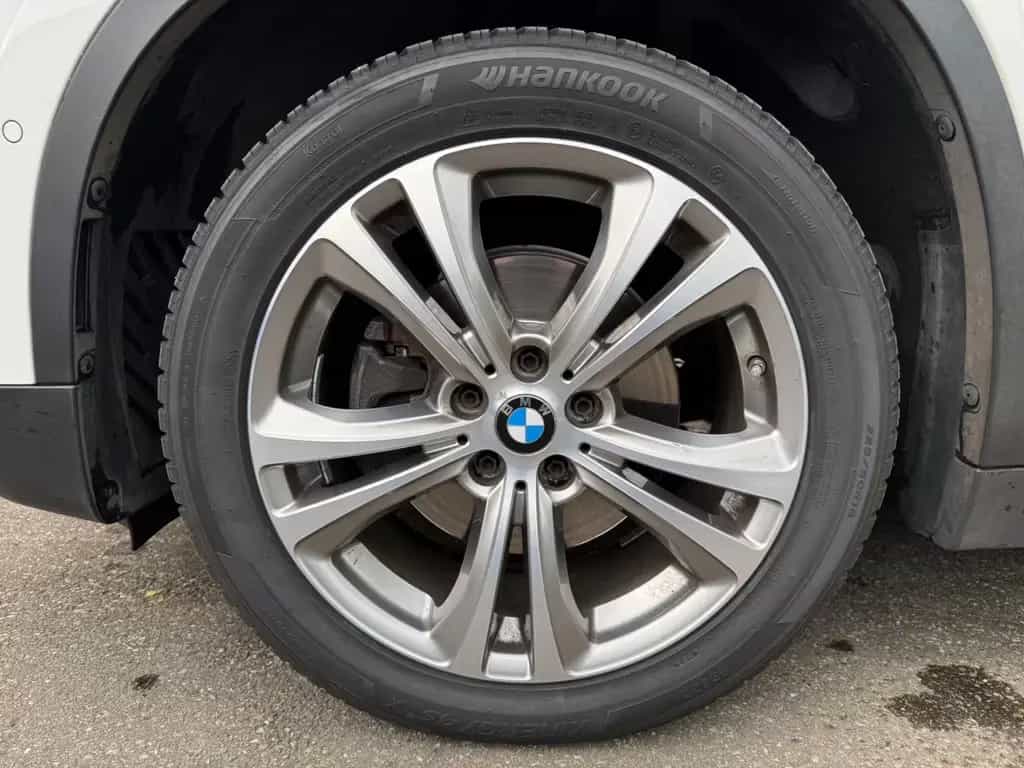 BMW X1 sDrive 18 i Sport Line LED AHK Kamera 4,69% 02/2017-photo-7