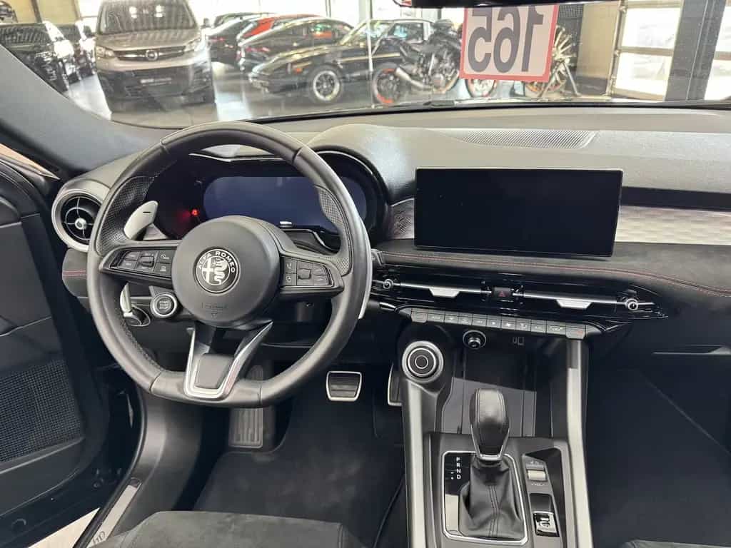 Alfa Romeo Tonale 1.5 VGT Veloce 48 V Hybrid LED 10/2022-photo-19