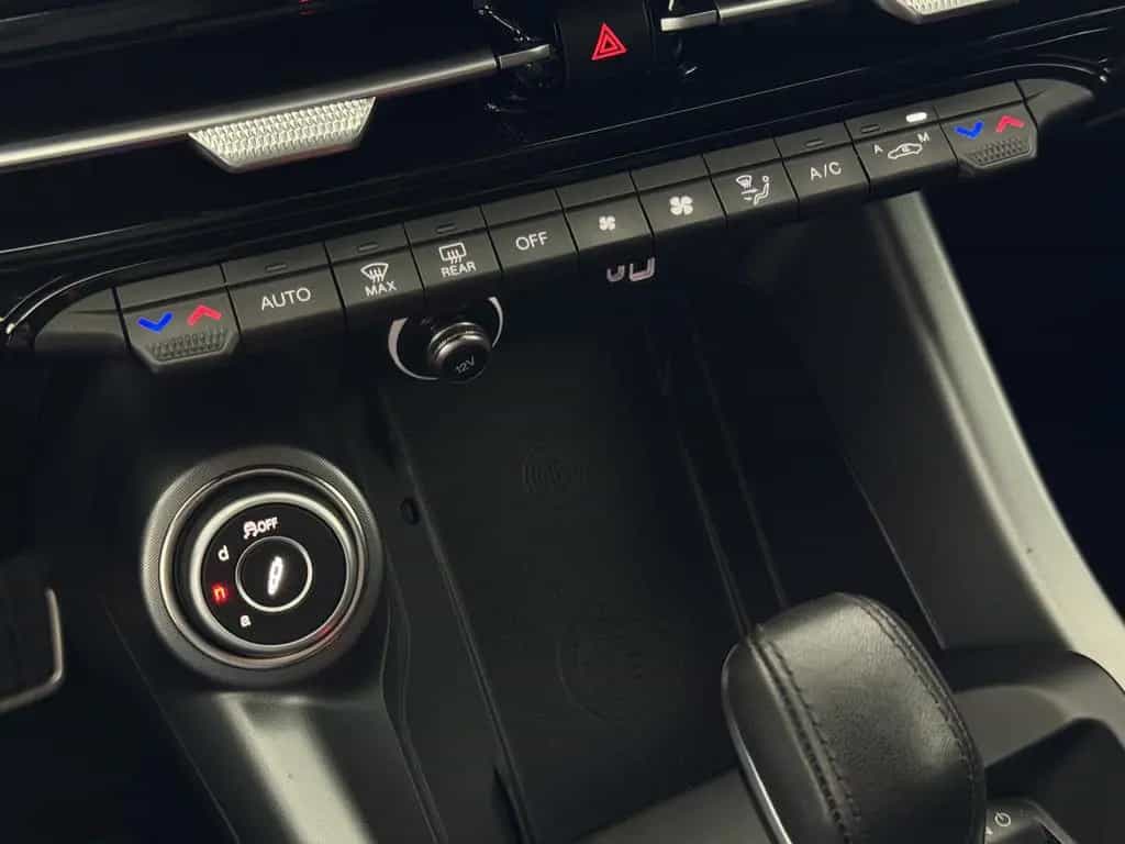 Alfa Romeo Tonale 1.5 VGT Veloce 48 V Hybrid LED 10/2022-photo-28
