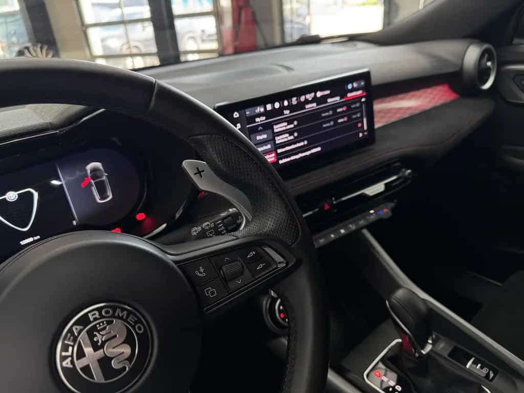 Alfa Romeo Tonale 1.5 VGT Veloce 48 V Hybrid LED 10/2022-photo-30