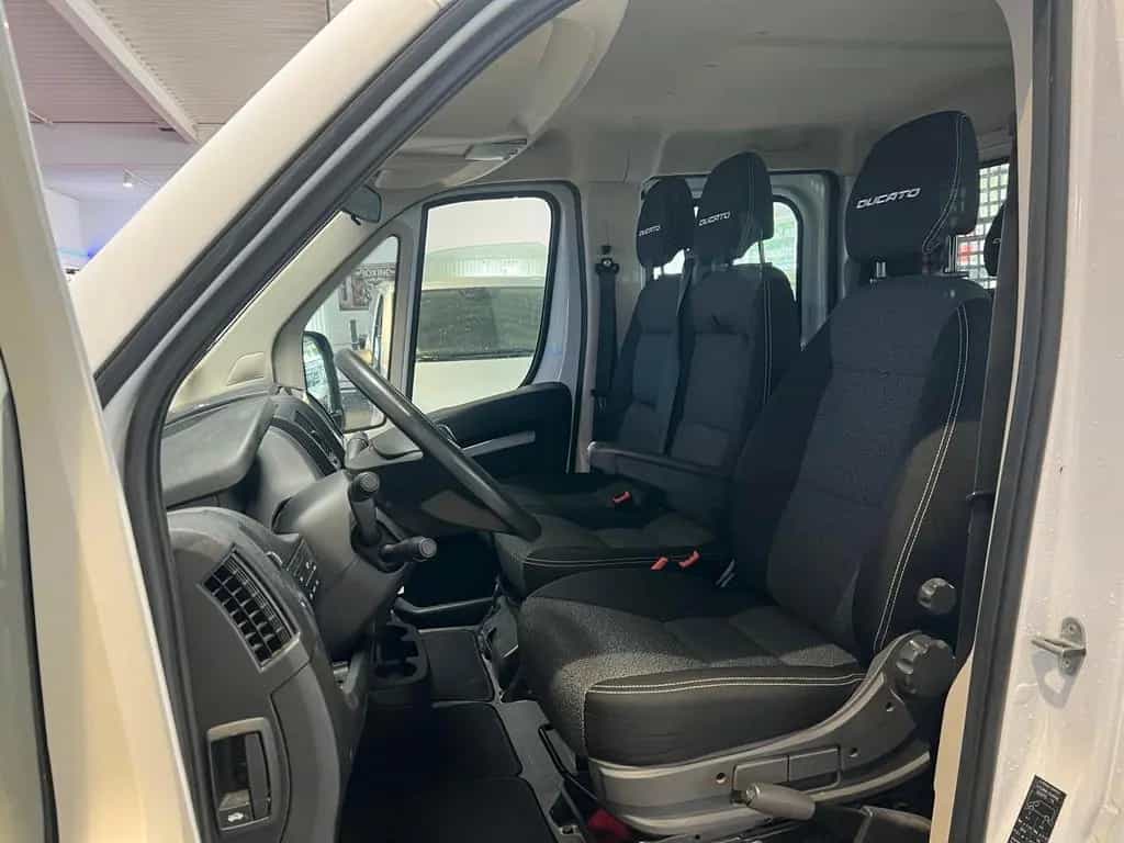 Fiat Ducato 2,3 HDI Maxi DoKa Pritsche*Garantie* 06/2021-photo-9