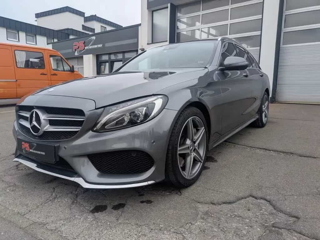 Mercedes-Benz C 250 T-Modell AMG/Leder/AHK/360°Kamera/Comand 08/2016-photo-1