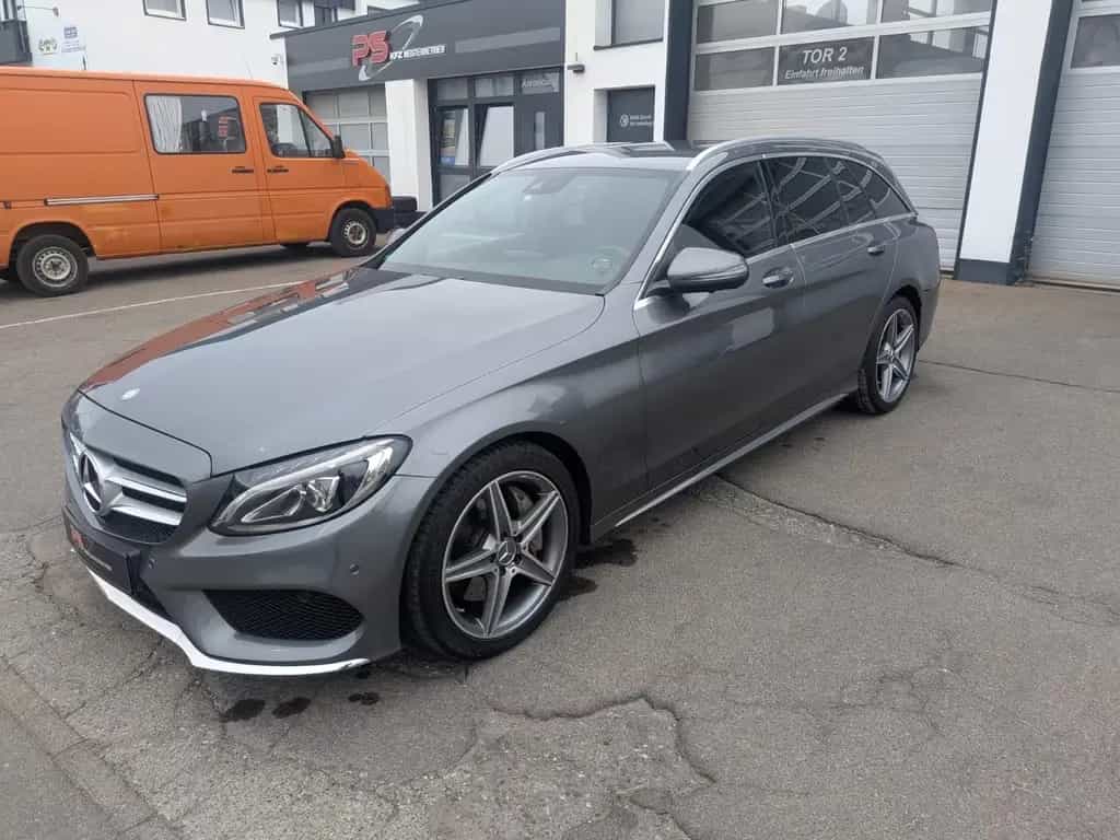 Mercedes-Benz C 250 T-Modell AMG/Leder/AHK/360°Kamera/Comand 08/2016-photo-3