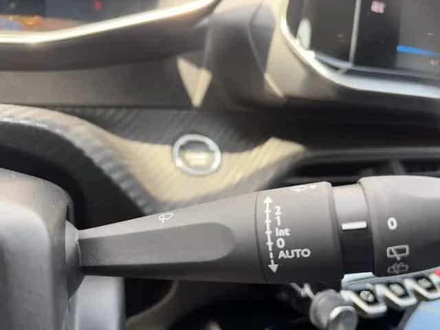 Peugeot 208 Allure Pack 1.2 KAMERA*ACC*VIRTUAL 10/2023-photo-22
