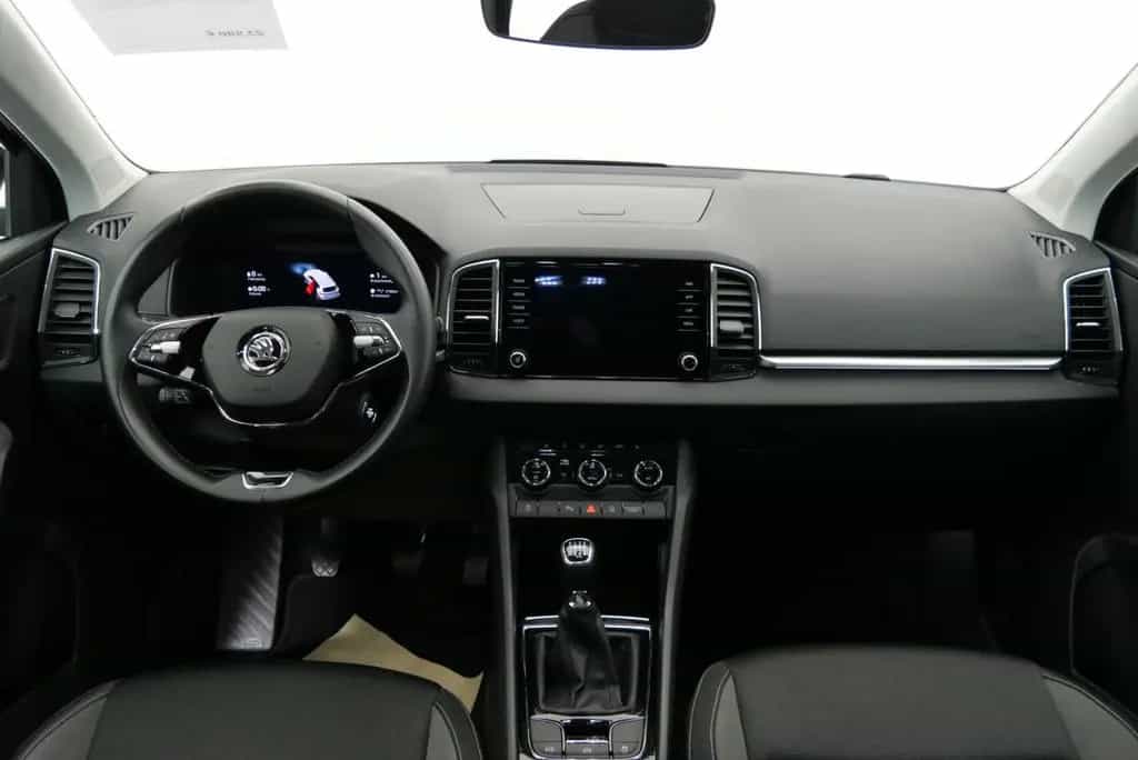 Skoda Karoq Tour 1.5 TSI LED PDC SHZ NAV 04/2022-photo-13