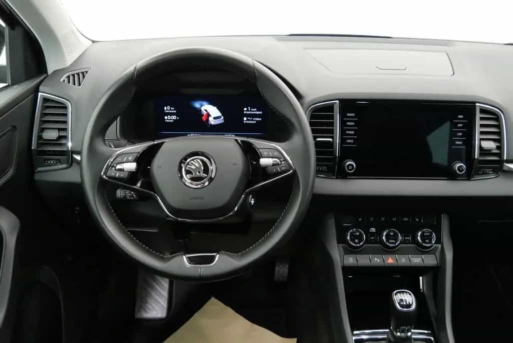 Skoda Karoq Tour 1.5 TSI LED PDC SHZ NAV 04/2022-photo-14