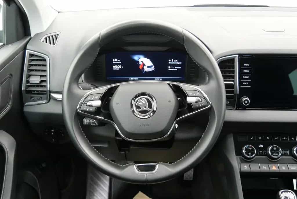 Skoda Karoq Tour 1.5 TSI LED PDC SHZ NAV 04/2022-photo-15