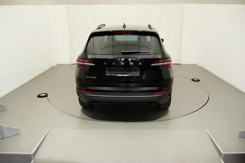 Skoda Karoq Tour 1.5 TSI LED PDC SHZ NAV 04/2022-photo-5