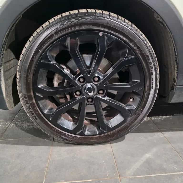 Ssangyong Tivoli 1.6d NEOPATENTATI 09/2016-photo-9