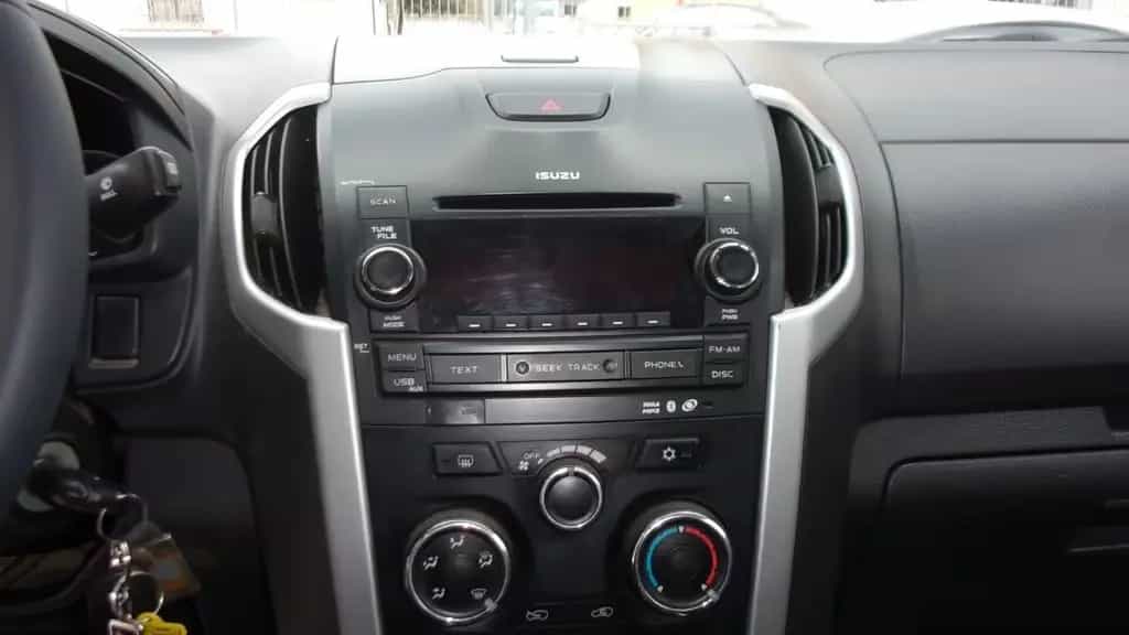Isuzu D-Max 2.5 Crew Cab Quasar A/T 4WD 09/2012-photo-10