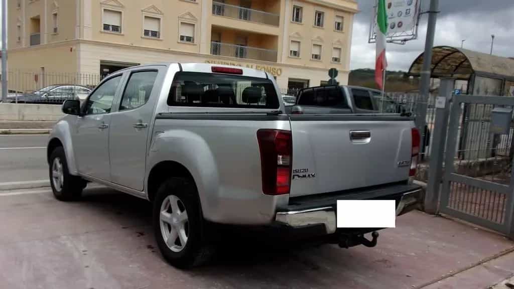 Isuzu D-Max 2.5 Crew Cab Quasar A/T 4WD 09/2012-photo-3