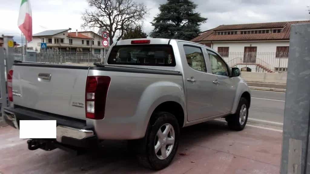 Isuzu D-Max 2.5 Crew Cab Quasar A/T 4WD 09/2012-photo-5
