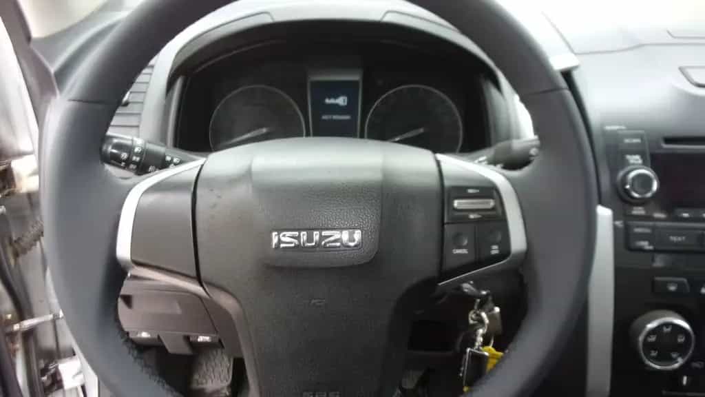 Isuzu D-Max 2.5 Crew Cab Quasar A/T 4WD 09/2012-photo-8