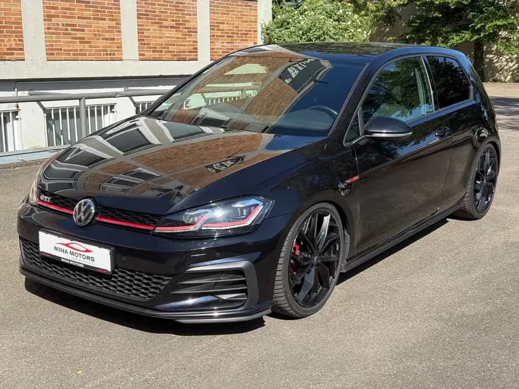 Volkswagen Golf VII Lim. GTI FaceliftLED Dynaudio 4,69% 08/2017-photo-0