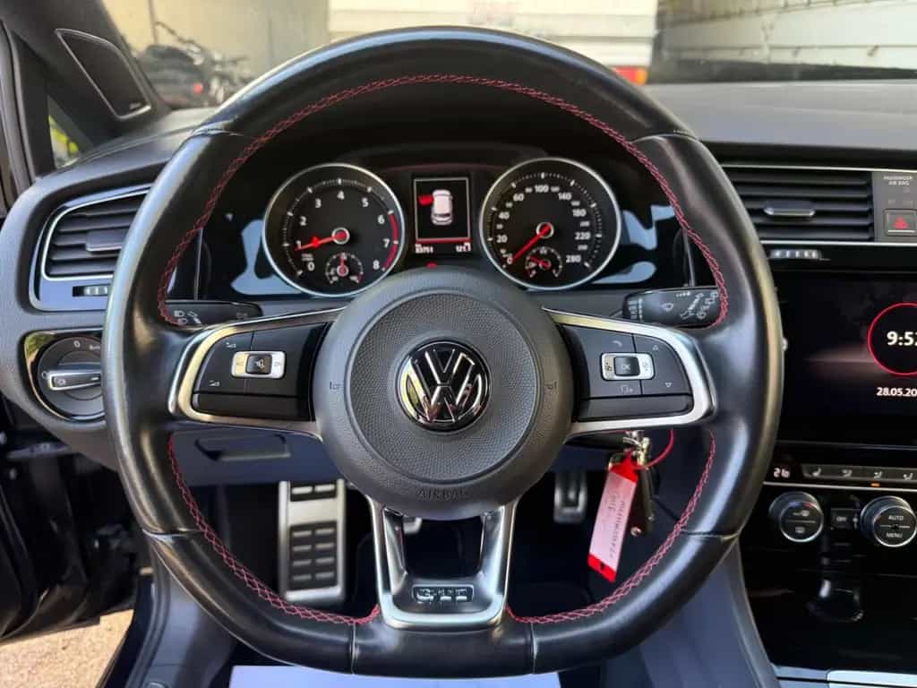 Volkswagen Golf VII Lim. GTI FaceliftLED Dynaudio 4,69% 08/2017-photo-15