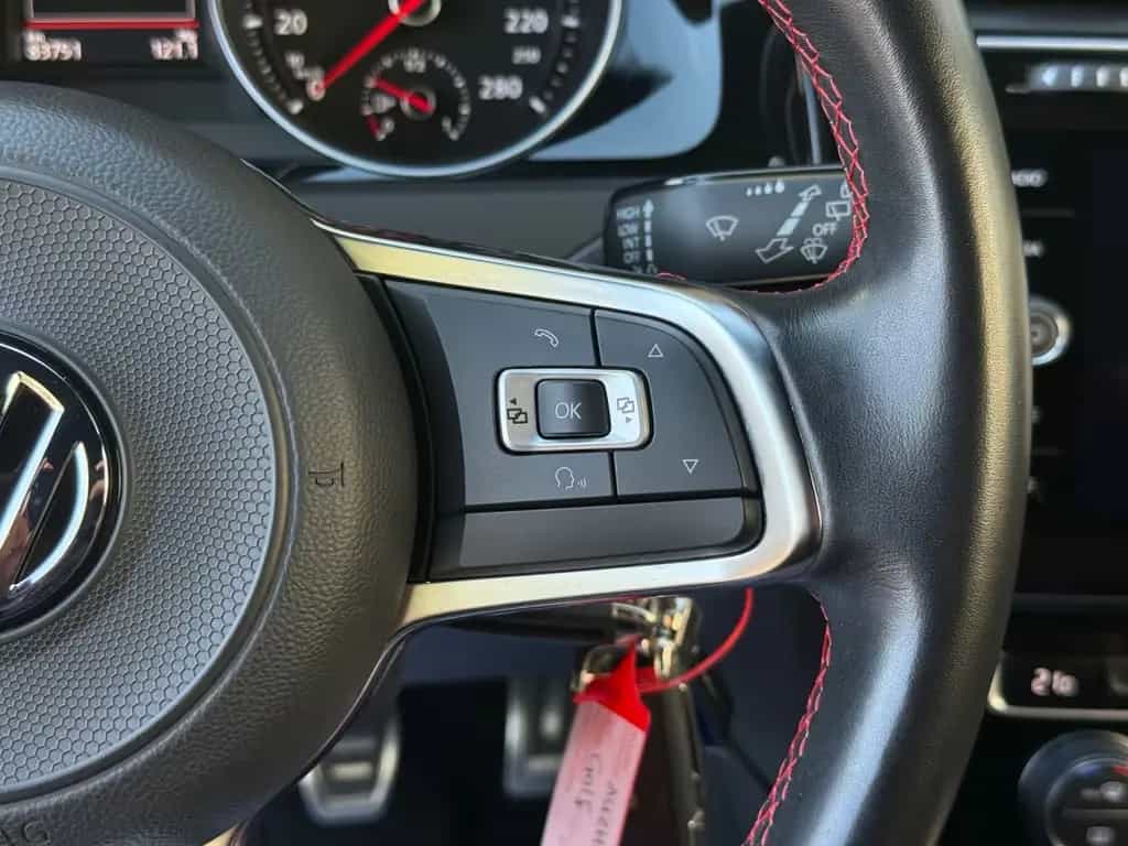 Volkswagen Golf VII Lim. GTI FaceliftLED Dynaudio 4,69% 08/2017-photo-17