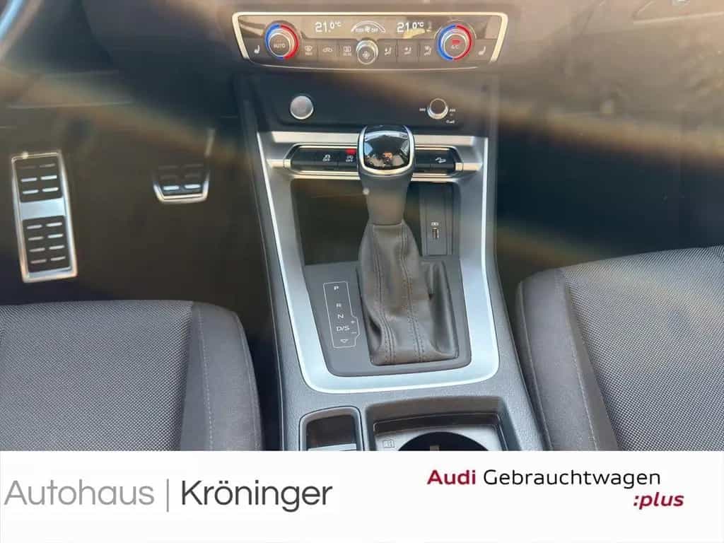 Audi Q3 35 TFSI advanced S Tronic ACC Navi Kamera LED 07/2019-photo-13
