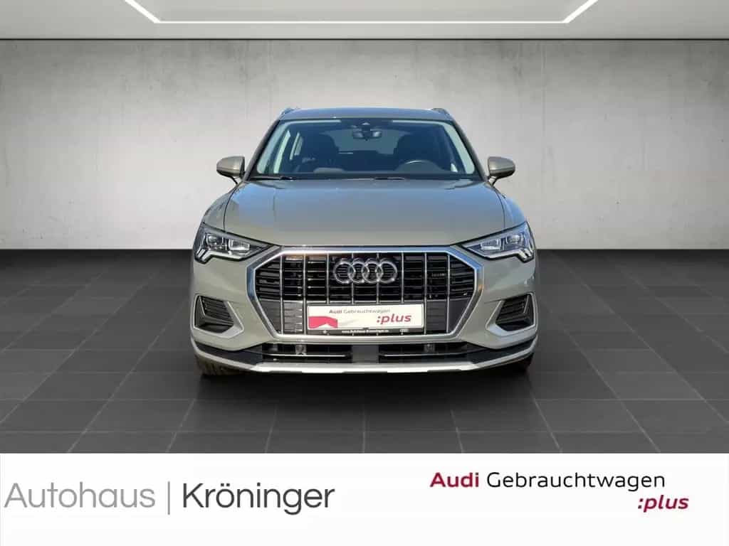 Audi Q3 35 TFSI advanced S Tronic ACC Navi Kamera LED 07/2019-photo-4