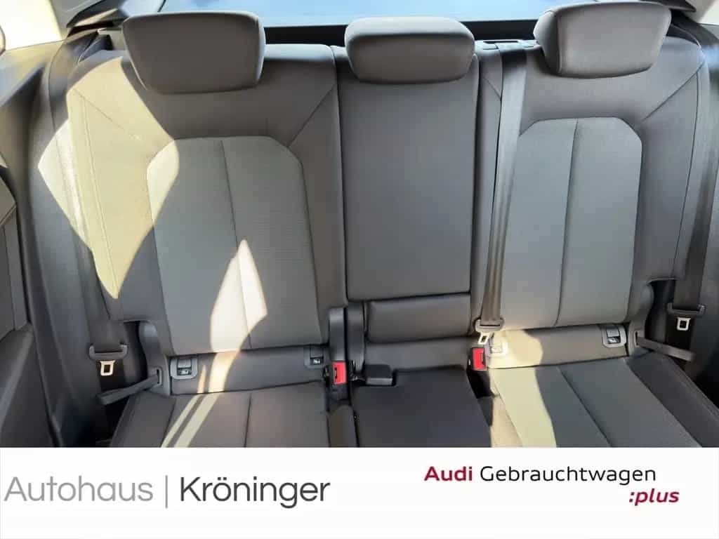 Audi Q3 35 TFSI advanced S Tronic ACC Navi Kamera LED 07/2019-photo-9