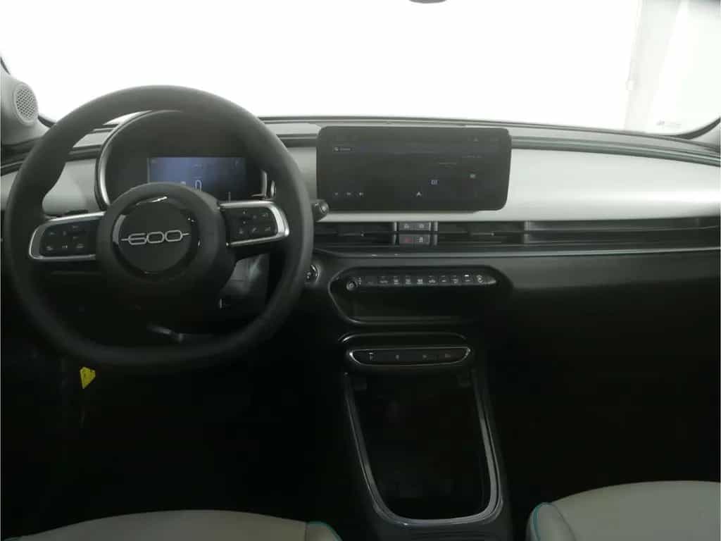 Fiat 600 hybrid 1.2 la Prima LED/NAV/18''/360°/Keyles 02/2025-photo-13