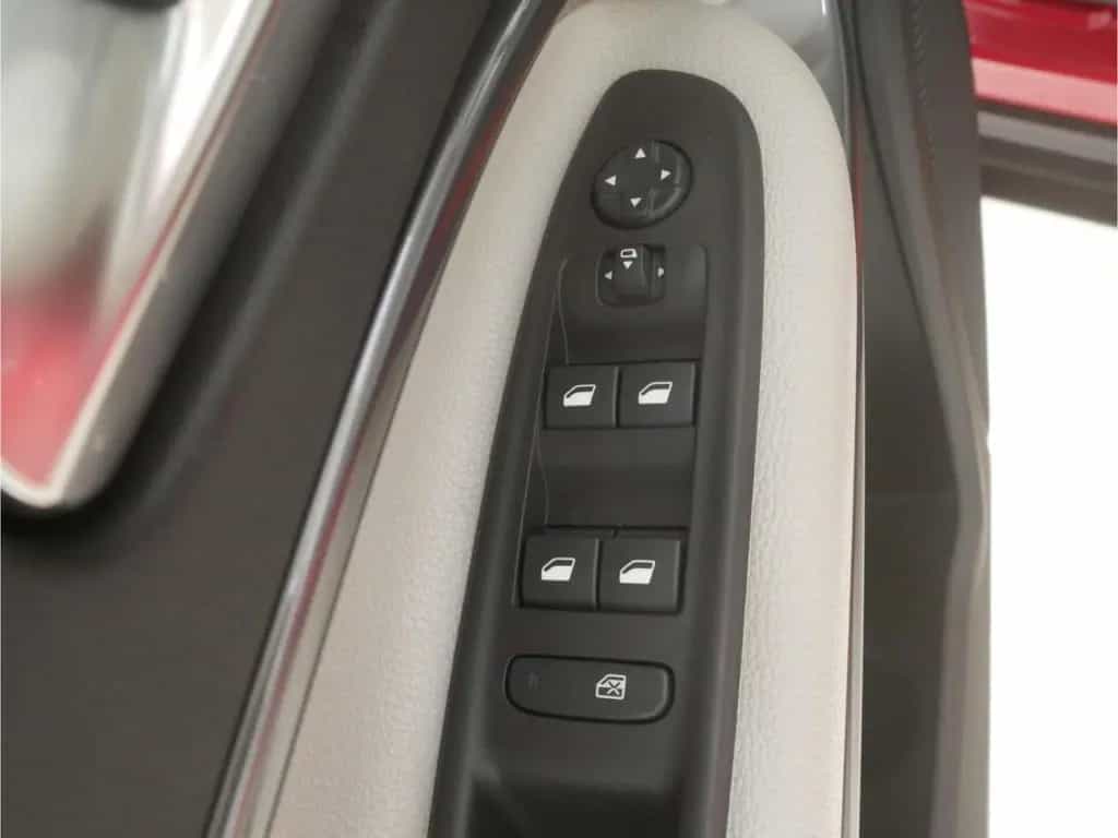 Fiat 600 hybrid 1.2 la Prima LED/NAV/18''/360°/Keyles 02/2025-photo-22