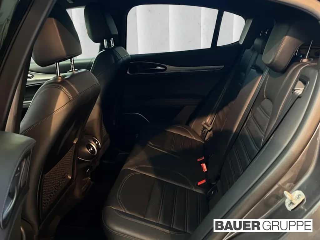 Alfa Romeo Stelvio Veloce Q4 Sportpaket AD El. Fondsitzvers 07/2021-photo-13