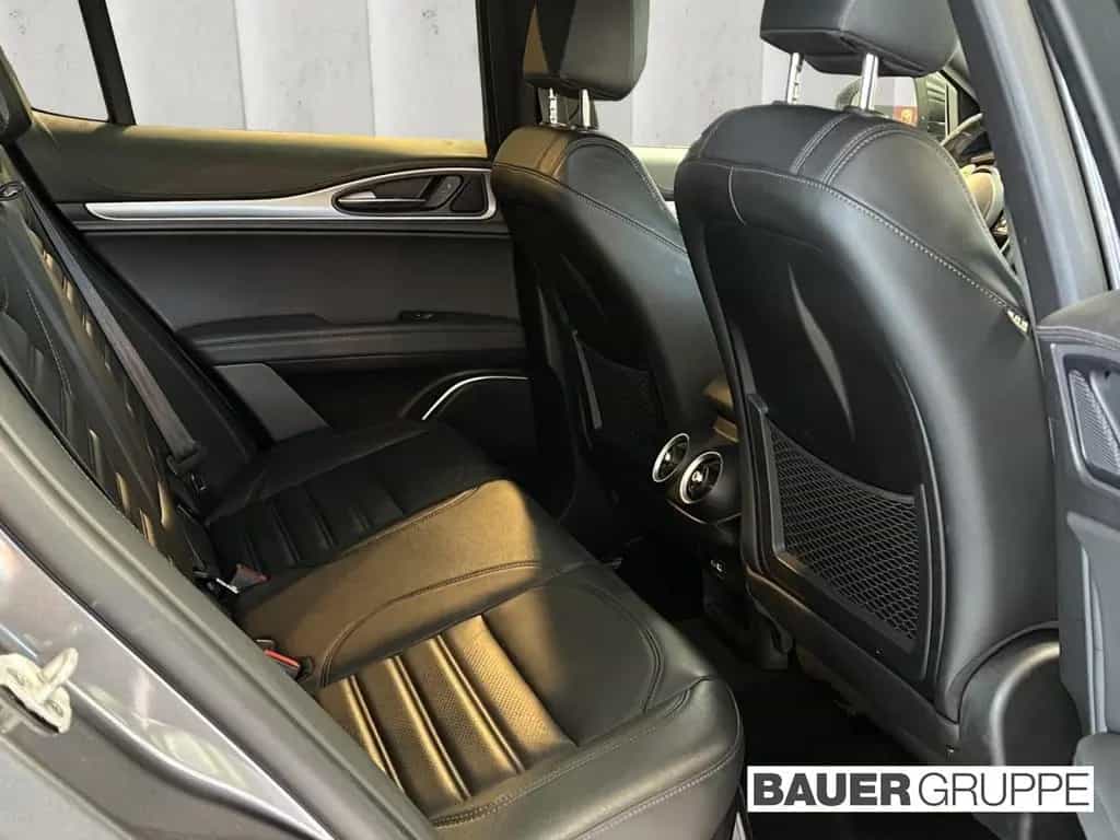 Alfa Romeo Stelvio Veloce Q4 Sportpaket AD El. Fondsitzvers 07/2021-photo-19