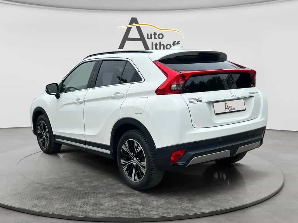Mitsubishi Eclipse Cross 1.5 T-MIVEC Top 4WD PANO LED SHZ 12/2018-photo-4